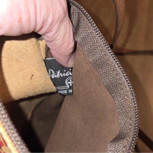 Cowgirl Print Leather with Jasper Rodeo Design - Picture 4 of 7